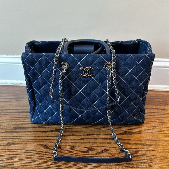 Chanel Denim Quilted Large Coco Handle Shopping Tote Blue - Picture 2 of 14